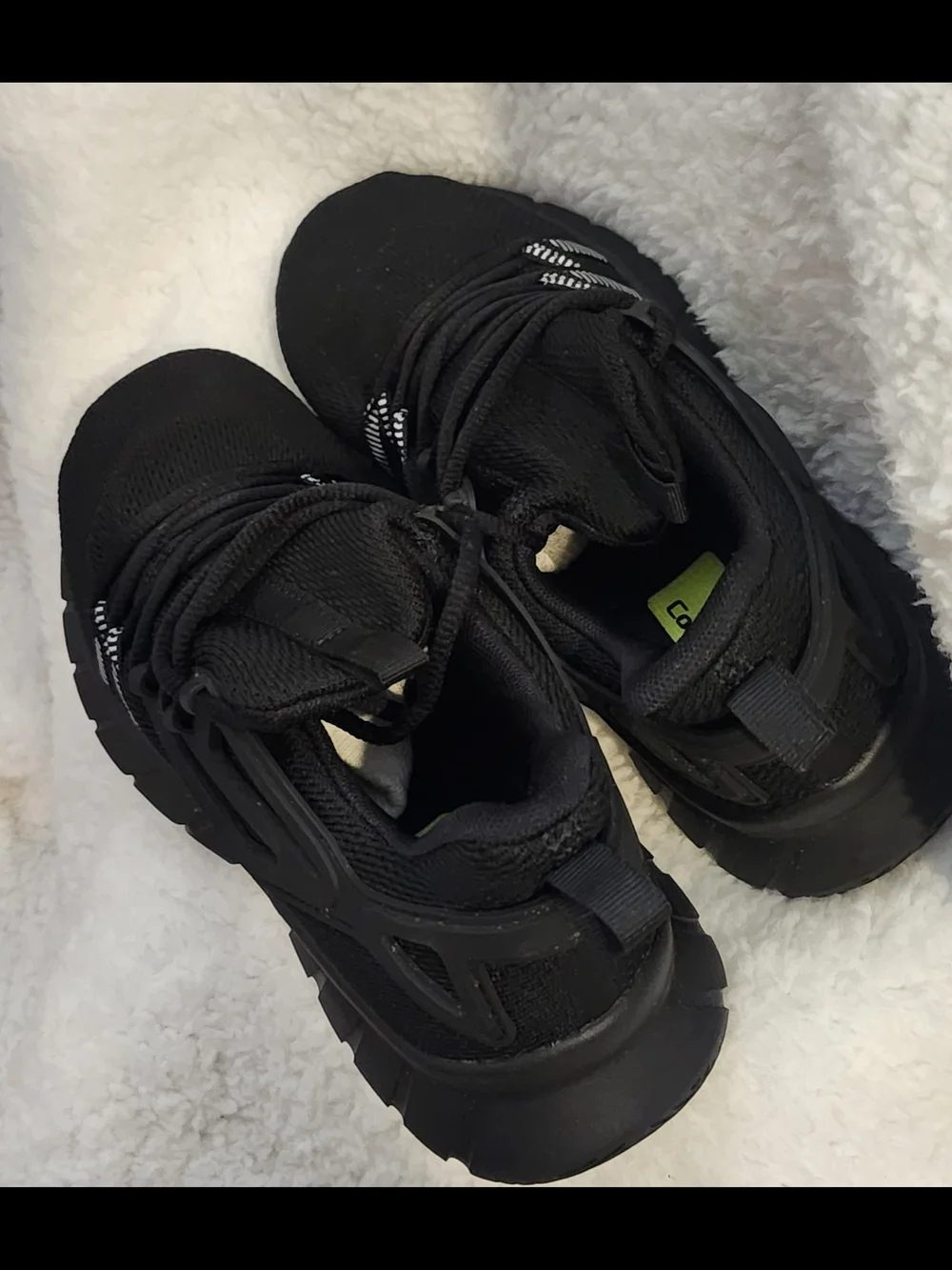 Men's Black Athletic Sneakers - Lightweight Comfort